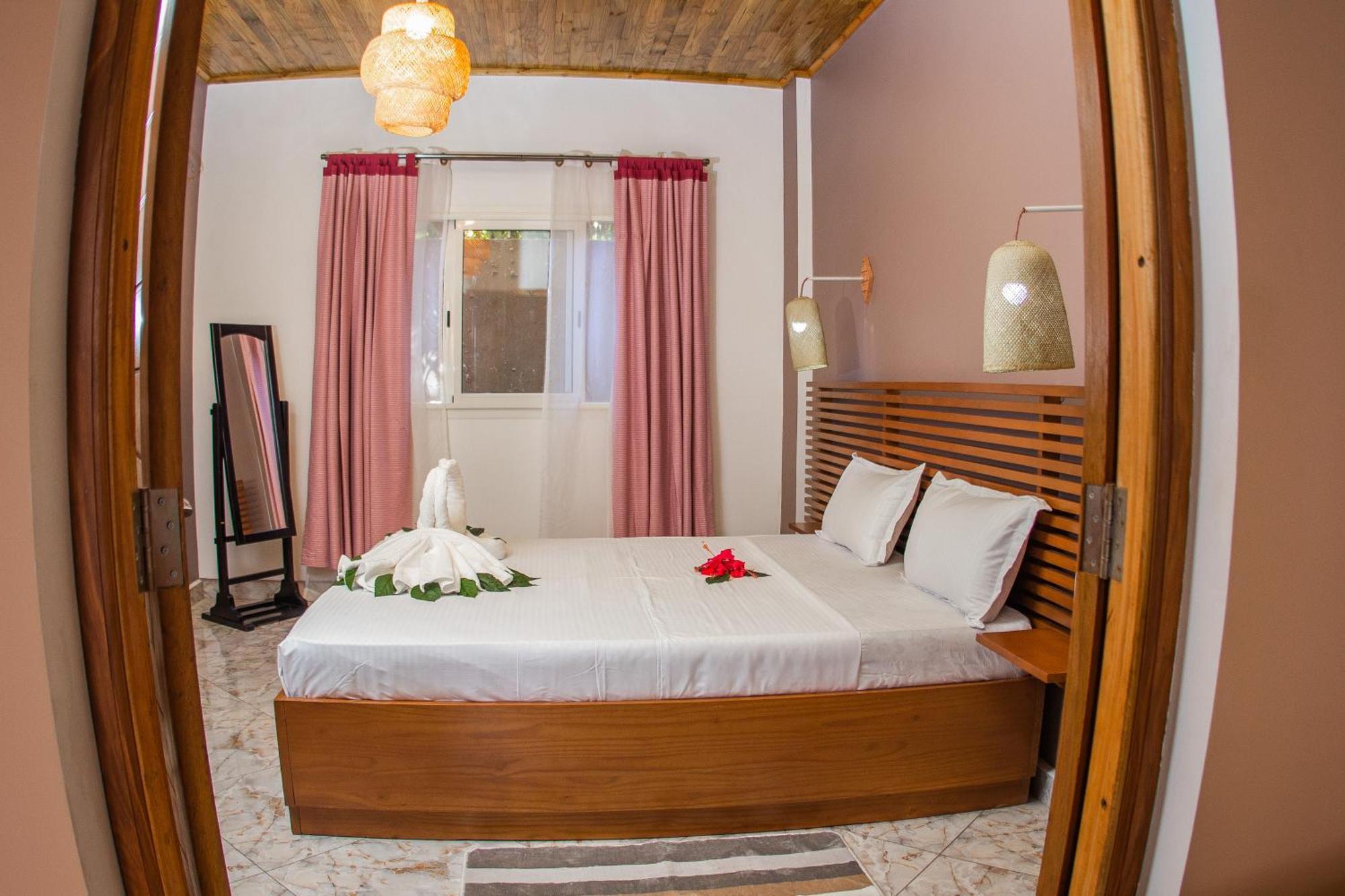 Cambria Hotel Nosy-Be Ngoại thất bức ảnh